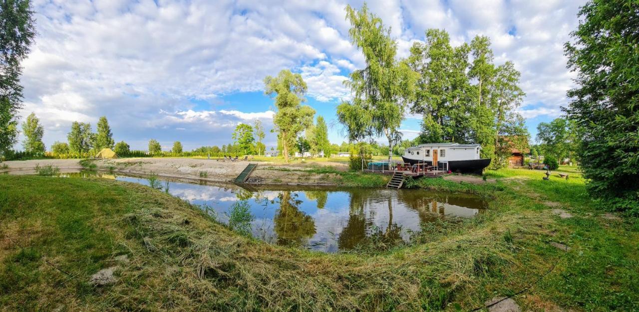 Kalurikula Fishing Village Pärnu Exterior foto
